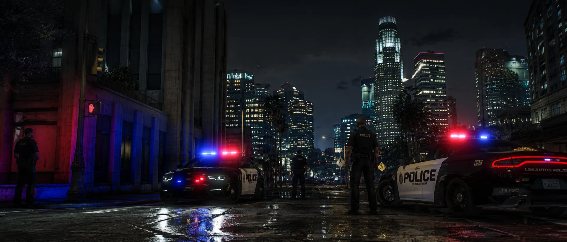 FiveM police units in downtown Los Santos at night